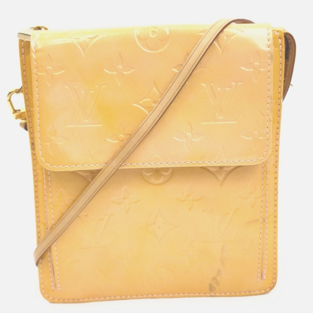 Louis Vuitton Shoulder Bag Mott